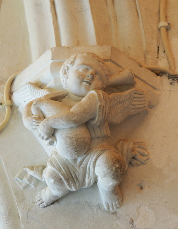 console sculpte escalier chenonceau : cornemuse