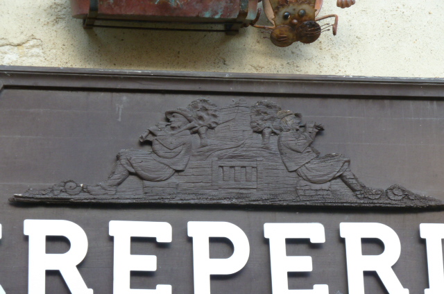 Quimper enseigne creperie place au beurre